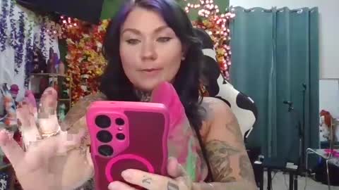 VentressInk online show from 10/10/25, 01:48