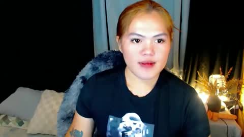 I am Colly Your mystery girl online show from 11/19/25, 01:38