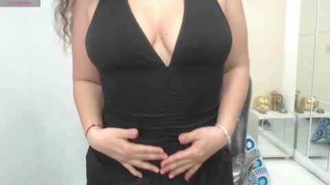 Snapshot of venus_cortez chatting on 10/08/25, 06:16 Venus Cortez online show from 10/08/25, 06:16
