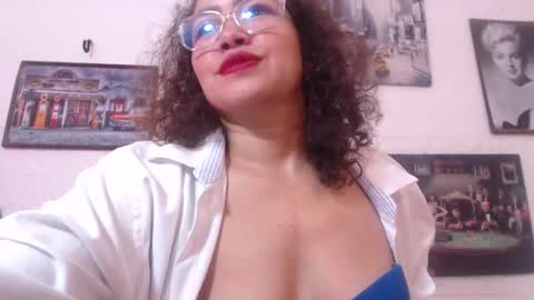 venus_lov online show from 10/04/25, 01:09