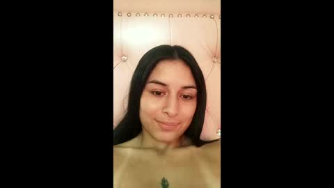 Snapshot of venus_megan chatting on 05/15/26, 09:44 emily independent account MY conextion 1100 GTM to 17hr GTM online show from 05/15/26, 09:44