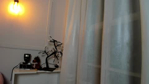 Snapshot of venus_naughty_1 chatting on 12/26/24, 01:21 Sofi online show from 12/26/24, 01:21