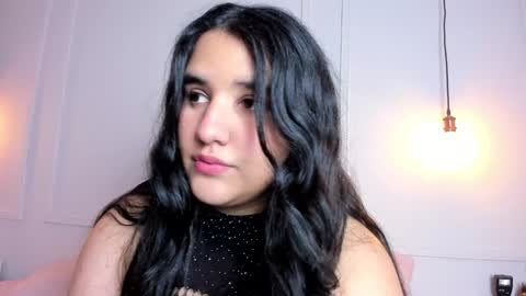 Snapshot of venus_naughty_1 chatting on 12/31/24, 10:58 Sofi online show from 12/31/24, 10:58