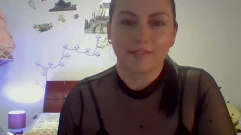 VENUSINA07 online show from 11/15/25, 09:06