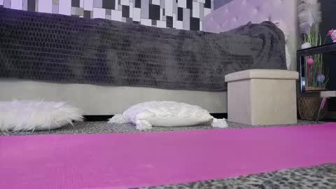 venusinylons online show from 03/04/26, 02:01