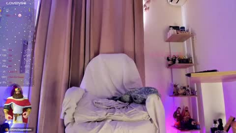 Venus online show from 02/04/25, 08:17