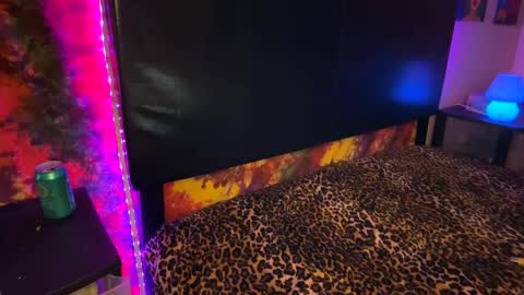 Venus online show from 12/10/24, 04:45