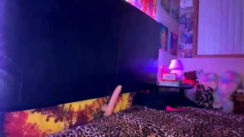 Venus online show from 02/25/25, 05:30