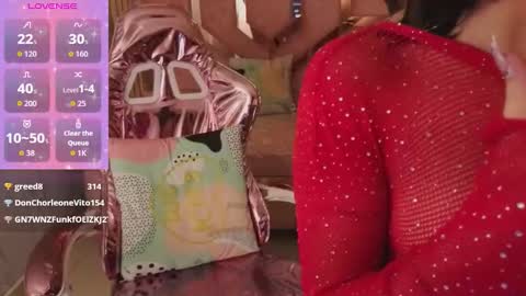 venuss online show from 02/14/26, 04:37