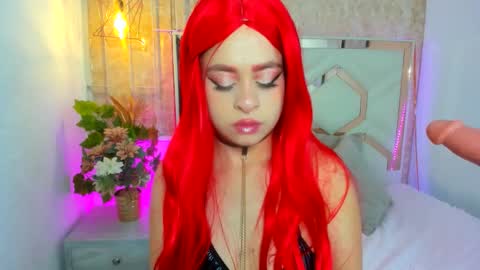 Snapshot of venuss_11 chatting on 10/08/25, 05:05 Venuss online show from 10/08/25, 05:05