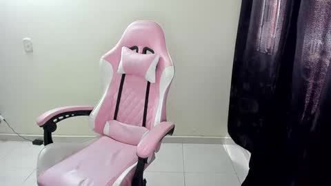 Snapshot of venussx_x chatting on 12/16/24, 07:00 Venus MY BDAY 29 SEPT online show from 12/16/24, 07:00