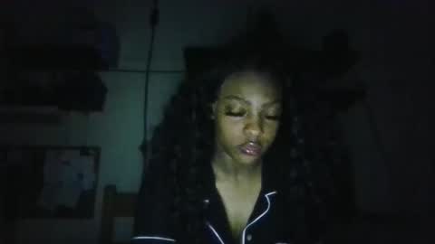 venusvvalentine online show from 05/01/26, 06:07