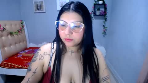 Snapshot of venuswilliamx chatting on 07/10/26, 02:05 venus online show from 07/10/26, 02:05