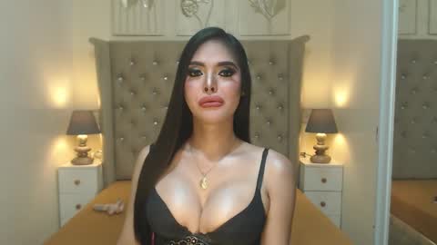 venusxes online show from 01/04/25, 03:50