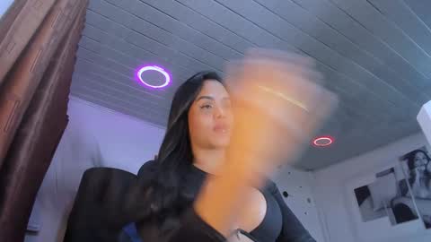 ---Venuz--- online show from 01/18/25, 10:17