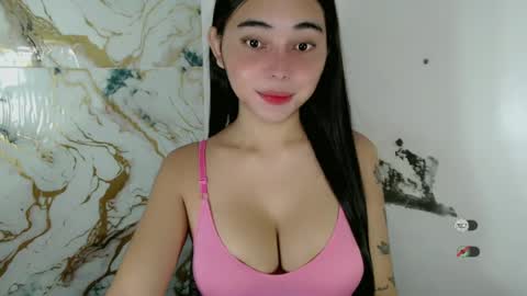 Snapshot of veola_sexy chatting on 06/18/26, 10:14 veola_sexy online show from 06/18/26, 10:14