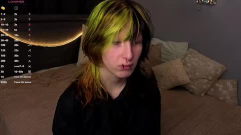 Erica online show from 11/23/25, 08:08