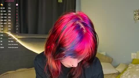 Erica online show from 01/12/26, 08:47