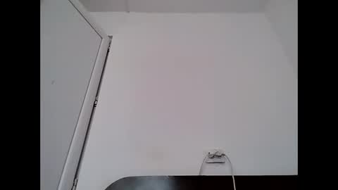 Snapshot of vera_elle chatting on 05/03/26, 10:10 Vera online show from 05/03/26, 10:10