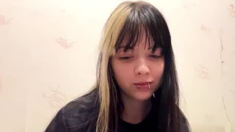 Veronika online show from 02/12/26, 06:25