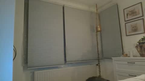 Snapshot of veralouisaschouten chatting on 10/30/25, 11:49 veralouisaschouten online show from 10/30/25, 11:49