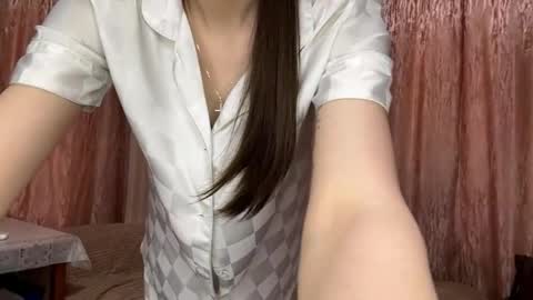 Ayla online show from 04/21/26, 12:22