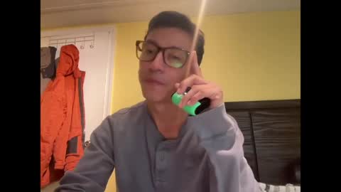 Snapshot of vergasjuan chatting on 04/19/26, 05:34 Juan Vergas online show from 04/19/26, 05:34