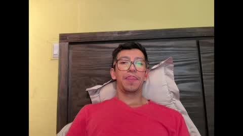 Snapshot of vergasjuan chatting on 05/17/26, 01:07 Juan Vergas online show from 05/17/26, 01:07