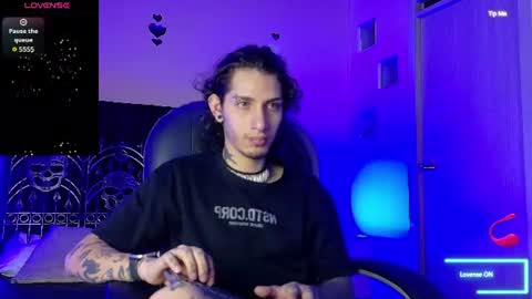 vergil_noir online show from 06/12/26, 03:38