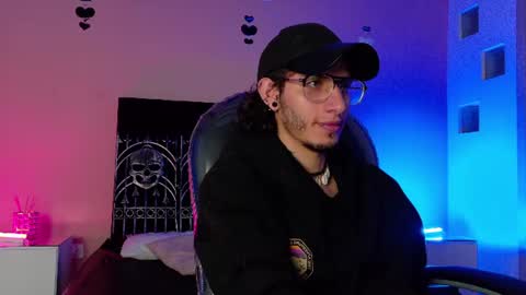 vergil_noir online show from 06/30/26, 04:02