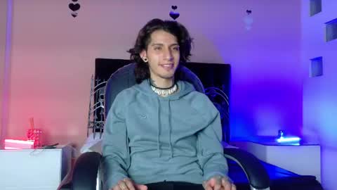 vergil_noir online show from 07/04/26, 04:07