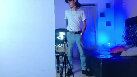 vergil_noir online show from 07/09/26, 04:16