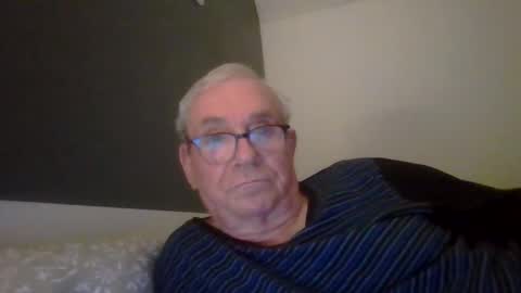 Snapshot of vergne50 chatting on 05/08/26, 09:09 vergne50 online show from 05/08/26, 09:09