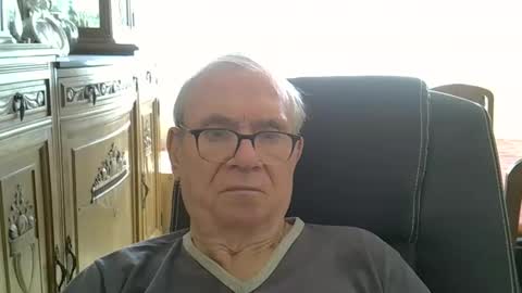 Snapshot of vergne50 chatting on 05/16/26, 09:28 vergne50 online show from 05/16/26, 09:28