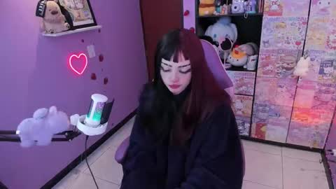 Snapshot of vero_osb chatting on 10/14/25, 11:38     online show from 10/14/25, 11:38
