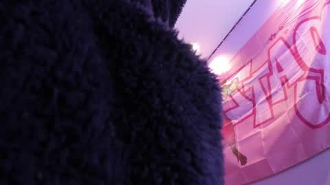     online show from 11/27/25, 11:18