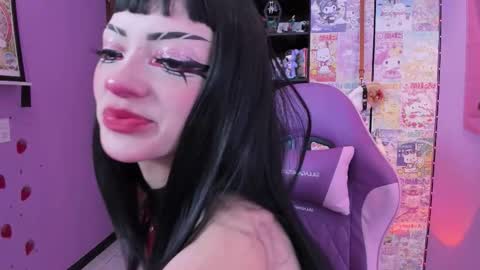     online show from 02/15/26, 08:49