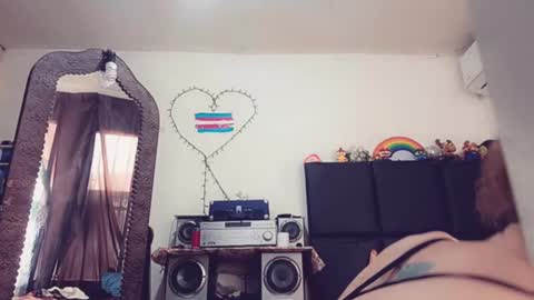 Snapshot of veroalva chatting on 02/03/25, 09:29 Vero Alva online show from 02/03/25, 09:29