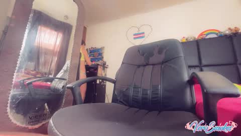 Snapshot of veroalva chatting on 03/05/25, 07:17 Vero Alva online show from 03/05/25, 07:17