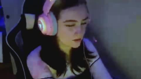 Veronica online show from 05/21/26, 02:57
