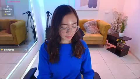 Snapshot of veronica_miiller chatting on 05/13/26, 07:33 veronica online show from 05/13/26, 07:33