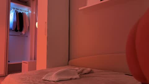 Snapshot of veronica_sland chatting on 03/02/25, 11:20 Veronica online show from 03/02/25, 11:20