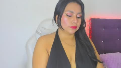 Snapshot of veronicaa_squirt chatting on 05/25/26, 03:23 veronicaa_squirt online show from 05/25/26, 03:23