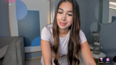 Snapshot of veronicablue1 chatting on 06/29/26, 10:15 Vero online show from 06/29/26, 10:15