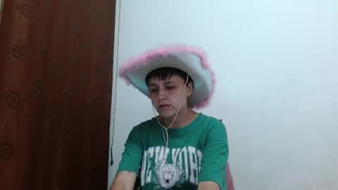 Snapshot of veronicaelite16 chatting on 01/15/25, 11:30 Veronica Clark online show from 01/15/25, 11:30