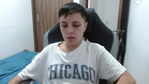 Snapshot of veronicaelite16 chatting on 03/04/25, 02:17 Veronica Clark online show from 03/04/25, 02:17