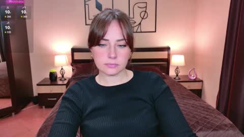 Veronica online show from 11/09/25, 04:44