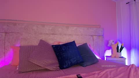 Vero  online show from 02/22/25, 05:46