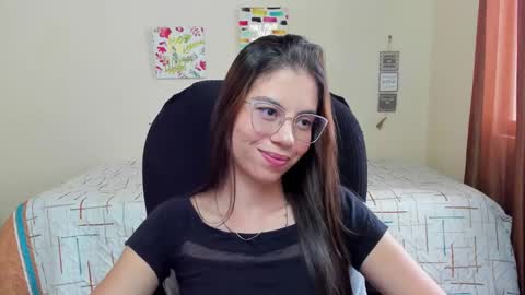 Veronica Miller online show from 09/25/25, 08:12