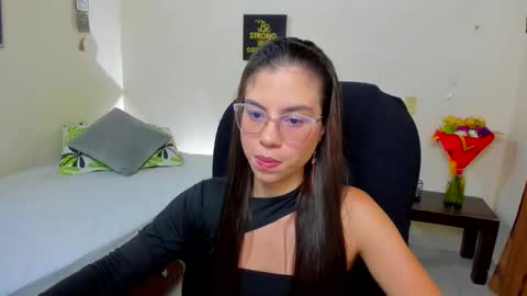 Veronica Miller online show from 11/03/25, 01:19